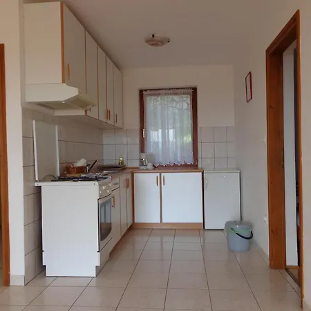 Marina Apartment *