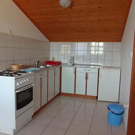 Marina Apartman Labin